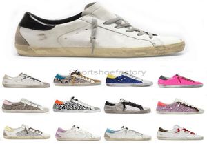 2022 Buty designerskie Sandał Super Star Sneakers Metallic Casual Buty Klasyczne Doold Dirty Shoe Snake Skin Obcowanie Sandały kremowe 7863662