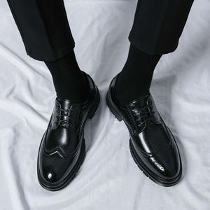 Wysokiej jakości skórzane buty Oxford ręcznie robiony biurowy biznes Formalny dla mężczyzn dżentelmen prowadzący oryginalne buty derby