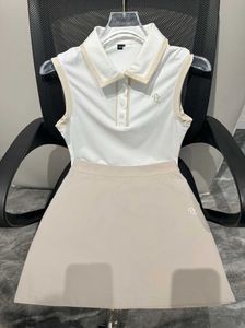 Damskie dresy nowe ubrania wierzchołki damskie letnia śladowa koszulka spódniczka Slim Enter Szybkie suche kobiety noszenie Y240507