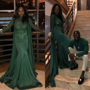 Prom Arabic Dubai Mermaid Emerald Long Green Sleeve Lace Applicques Illusion Sekvenserad aftonklänning Black Girls Formal Party Dresses Es