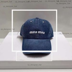 MIUI Cap da baseball Cappello Duck Lingua Edizione coreana Cotton Hardtop Mui Mui Occhiali da sole Baseball Cappellino Estate Cotto colorato Bianco White Riding Outward Sunier Clery HAT 8236