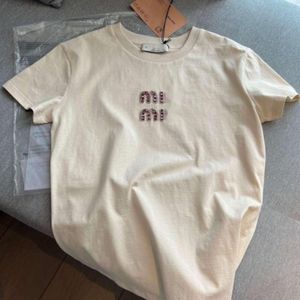 豪華な夏の新しいデザイナートップTシャツトレンディブランドTシャツダイヤモンドレターカジュアル短袖ティー