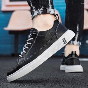 Scarpe casual autunno corteccia uomini leggeri maschio sneaker alla moda usura da esterno