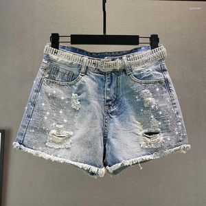 Kvinnors jeans kvinnliga sommar denim shorts kvinna diamant pärlor tofs blank chic kort imperium rippade hål smala byxa q946