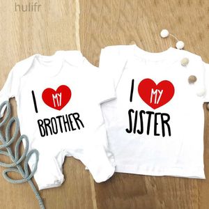 Obiti abbinati in famiglia Baby Shower Gift I Love My Brother / Sister fratelli Maglietta abbinata Baby Grow Gravidancy Annoucement che torna a casa Outfit D240507