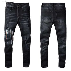 Spray Amiirii Purple Jeans Mens Fashion Jean 2024 Demin Street Paint Lettere colorate Pantaloni Casual Cotton Youth Black Stretto Yrop Yrop Yrop