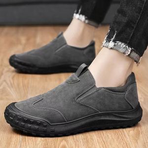 Indoor men's shoes for leisure and outdoor wear men's low cut waterproof anti slip wear-resistant lazy outdoor work shoes