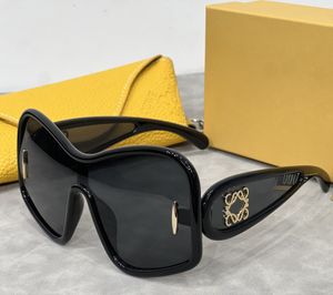 Designer occhiali da sole Ocgle di moda Ladies Occhiali da sole Sun Shade Protezione per protezione UV UV Nuova Viaggio per la spiaggia per il tempo libero UV di alta qualità deve avere