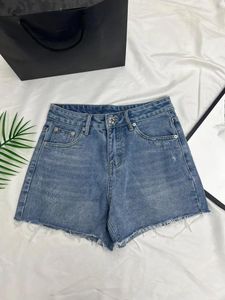 Frauen Jeans 2024 komfortable Millennium Wurm Mode lässig und einzigartig kurz