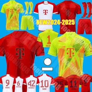 24 25 Kane Soccer Jersey Sane de Ligt 2024 Shirt da calcio Musiala Gnabry Davies Camisa de Futebol Men Kits Kits Kimmich Fan Player 50th Bayern Oktoberfest Kit Monaco