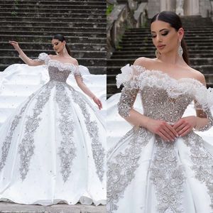 Vestidos de arte, inspiração de casamento inspirada na bola de casamento lindos pescoço pérolas candidatos capela sem costas Made Made Plus Size Bridal vestidos vestidos de novia