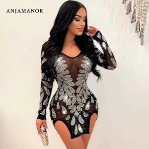 Urban Sexy sukienki Anjamanor Rhinestone Mesh Sexy Back Bodycon sukienki na randki nocne stroje przezroczystą błyszczącą czarną sukienkę D82-DF23 T240507