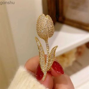 Stift broscher enkla alla vatten diamant tulpan retro brosch temperatur tillbehör fashionabla design kläder kvinnor brosch grossist wx