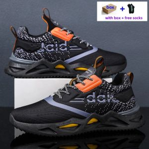 Shoes Luxury Designer Casual Shoes Men Trainers Sneakers Runner Transmit Sense Black White Jogging Hiking shoes competitive price shippi