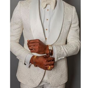Herrdräkter blazers stil brudgummen elfenben mönster brudgummen tuxedos sjal satin lapel män 2 stycken bröllop man jacka byxor 1832