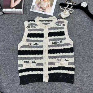 Women's T-Shirt Designer Small Fragrant Wind Embroidered Letter Stripe Round Neck Sleeveless Knitted Tank Top Cardigan Short GYJ5