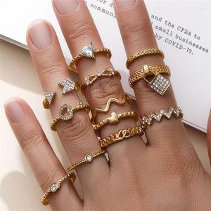 Cluster Rings Vintage Luxury Oval Moonstone Abstract Sun Moon Crown Feather Ring Set Women Fashion Charm Mother's Day Gift Jewelry