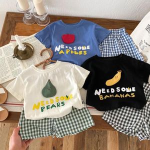 Kläder sätter barncheckare set 0-5 år gammal sommar pojkar brev t-shirt flickas shorts två bitar överpants barn boutique kläder