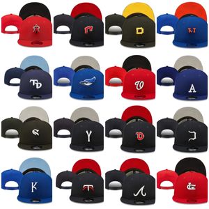 2024 Unisex Erkekler Basball Snapback Hats Spor Takımı Basketbol Şapkası Erkekler Siyah Altın Hip Hop Sporları Ayarlanabilir Kapaklar Chapau Büyük Harfleri