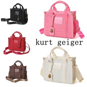 Yüksek kaliteli tuval gökkuşağı omuz tote çanta tasarımcısı kadınlar Kurt Geiger çanta üst kolu debriyaj crossbody plaj çantası moda moda pochette lüks dükkan çantaları