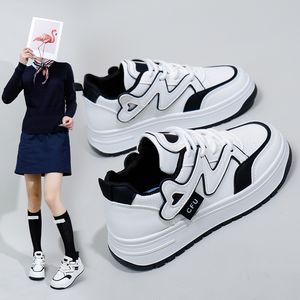 Donne da uomo Schema di addestratori Standard Standard White Fluorescente Drago cinese Drago in bianco e nero Gai84 Sneakers Sneaker da scarpa da esterno 35-46