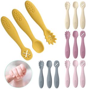 Utensílios de pratos de xícaras 3 garfos de silicone usados para utensílios de mesa de bebê alimentação alimentos para crianças que aprendem a comer treinar garfos suaves infantil de mesa de mesa2405