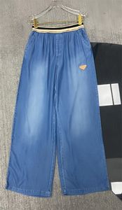 2023 Designer Womens Jeans Female Retro Designer Jeans Women's Jacket Kvinna Milan Runway Designer Dress Casual Långärmad Top Clothing Suit K21