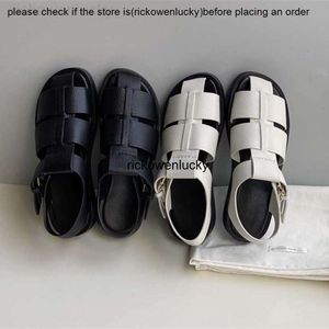 the row The niche Caligae sandals women's summer ROW pig cage shoes leather sponge cake thick soled hand woven hollow shoes