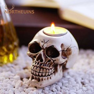 Decorative Objects Figurines NORTHEUINS Skeleton Head Candle Holder Ornaments Atmosphere Decoration Candlestick Props Halloween Home Resin Crafts Accessories