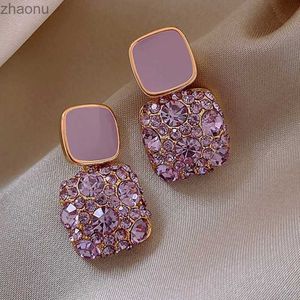 Dangle Chandelier Purple All Rhinestone Square Squary Stud arocrings for Womens Fashion Fashion Sweet عالية الجودة درجة الحرارة الأوروبية والأمريكية المجوهرات XW