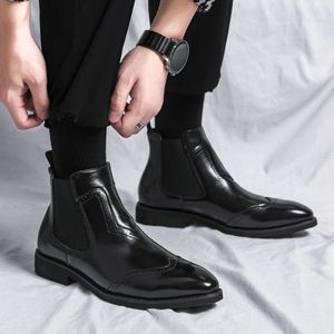 2024 New Shoes for Men Black Business Handmade Men's Short Winter Padded Veet Slip-On Ankle Boots