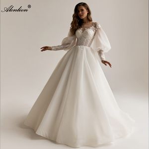 Chic Chiffon Applices Scoop A-Line Hochzeitskleid Zarte Puffärmel Schnürung Brautkleider 2024