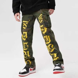 Herr jeans 2023 vibe stil brev broderi kamouflage baggy män last byxor raka hiphop långa byxor taktiska kläder ropa hombre j240507