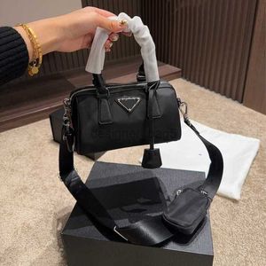 10A+ Ayna Kalitesi Tasarımcı Çantası Paraşüt Naylon Bez Anne ve Çocuk Çantası Oxford Bezi Tersine Tek Omuz Crossbody Çanta Hafif Silin Sweight Change Tuval Yastık Çantası