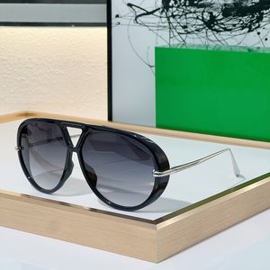 Woman Designer Oval Sunglasses B1274 Retro Style with Metal Legs 63mm 12mm 145mm Lens Material Resin Frame Style Full Frame Neutral High end Sunglasses