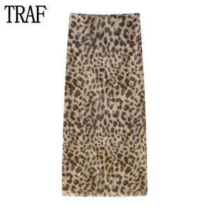 التنانير Traf Leopard Print Tulle Tulle للتنورات للنساء عالي الخصر تنورة طويلة نساء شاطئ Summer Beach Generts Streetwear Straight Midi Skirt Q240507