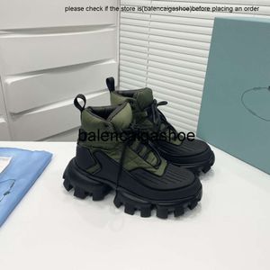 Pradshoes Sapatos masculinos de alta toca e mais tênis de malha de malha técnica Treno Treno Tênis Mulheres Luz de borracha Black Platform Sneaker Tamanho 35-45