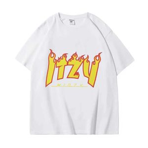 T-shirt maschile kpop itzy fiamma magliette grafiche da uomo donna high strt fashion Trend t-shirt harajuku hip hop thirt slve slve strtwear t240506