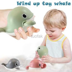 Badespielzeug Baby Kinder Duschwasser Spiel Spielzeug Feste Farbwal Cartoon Tier schwimmend Wind -up -Spielzeug für Toddle Bath Classic Toys D240507