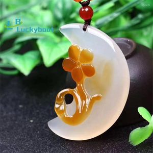 Pendant Necklaces Natural Colored Jade Pith Moon Blossoms Rich Couple Carved Agate Flower Lovers Full Necklace Sweater Chain