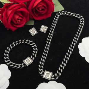 Designer Necklace Earrings Bracelet Men Lady Women Silver Metal Hardware Engraved Enamel F Initials Letter Thick Chain Jewelry Sets Hiphop Rock Punk Accessories