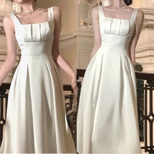 Fairy A-Line Prom-klänningar Square ärmlös golvlängd Taft draperad ruffle Celebrity Evening Dresses Plus Size Custom Made B5009