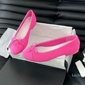 Klasyczne damskie baletowe buty poślizgowe na sukience buty 2024 Slajdes 24ss Mary Jane Shoe Blue Pink Girl