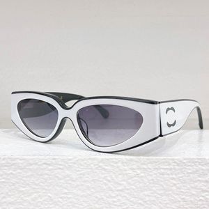 Lady Cat Eye Party Sunglasses Designer Nylon White Cat Eyes grande moldura Festa casual dos óculos de sol com caixa