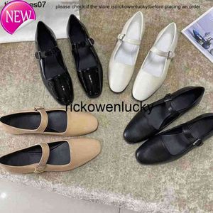 The Row Those Женская кожаная французская ремешок Mary Jane Flat Flat Casual Single Black White