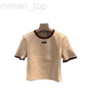 Designer de camiseta feminina MIU 24 Primavera/verão Novo contraste de malha de malha de malha curta Academia de camiseta superior Ban Kainan qd6y