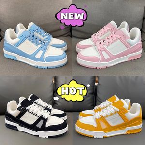 Top designer scarpe sneakers di lusso logo allenamento in rilievo maschile scarpa nera rossa denim blu blu triplo bianco rosa vera pelle da donna con scarpe da ginnastica casual sneaker