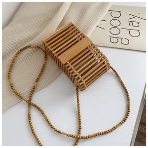 Dokuma Omuz Çantası Bambu Messenger Çantalar Crossbody Çanta Yaz Mini Satchel Cüzdan Po Props Yaz Tatil Havuzu Çantası 240506