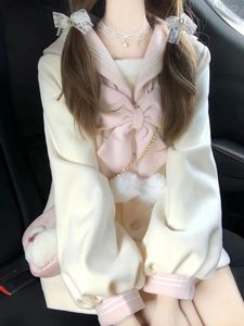 Kurtki damskie okrężne japońskie kawaii lolita kobiety różowy łuk księżniczka słodka płaszcza żeńska Korea Korea ciepła zima 2024