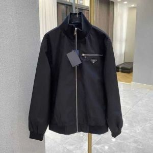 Jacketshoodies Prad Mens Jacket Windbreaker 얇은 코트 편지 반전 삼각형 남성 여성 방수 코트 봄 가을 의류 자켓 아웃